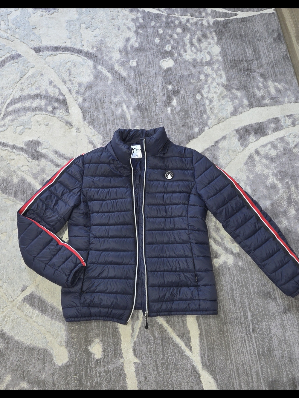 ZYIA Women Navy Puffer Jacket with Red and White Sleeve Stripes Size L